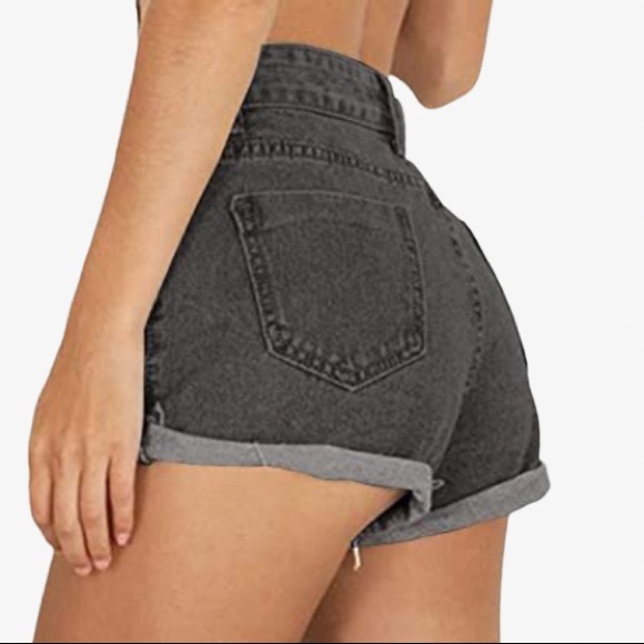 Levi’s 954 High-Rise Roll-Up Vintage Jean Shorts - 2/4 - Picture 16 of 17